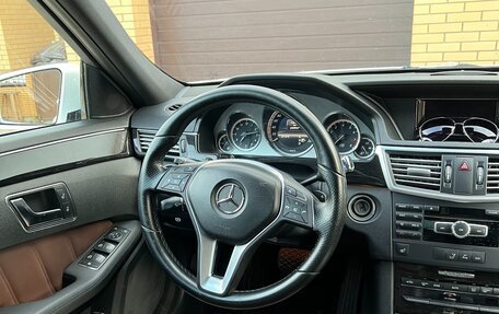 Mercedes-Benz E-Класс, 2012 год, 1 550 000 рублей, 20 фотография