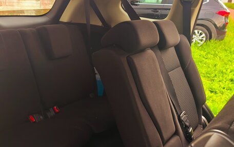 Mitsubishi Outlander III рестайлинг 3, 2020 год, 2 120 000 рублей, 14 фотография