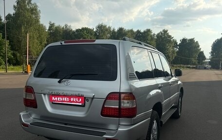 Toyota Land Cruiser 100 рестайлинг 2, 2007 год, 2 800 000 рублей, 16 фотография