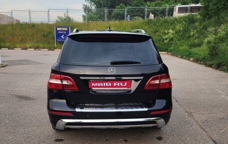 Mercedes-Benz M-Класс, 2013 год, 2 740 000 рублей, 4 фотография
