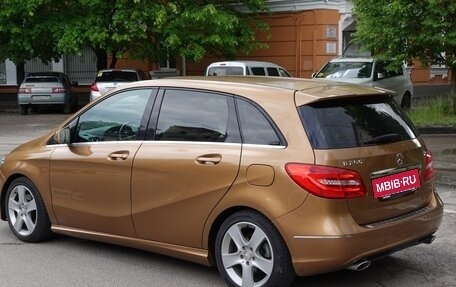 Mercedes-Benz B-Класс, 2012 год, 1 150 000 рублей, 4 фотография