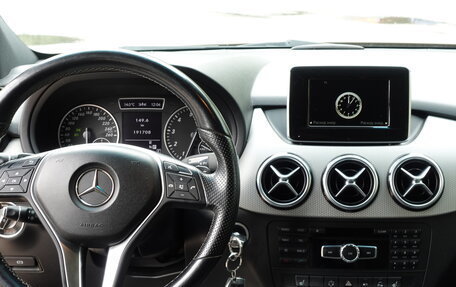 Mercedes-Benz B-Класс, 2012 год, 1 150 000 рублей, 21 фотография