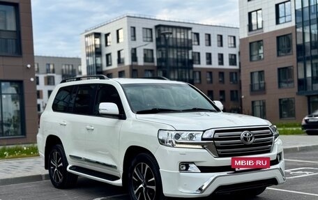 Toyota Land Cruiser 200, 2016 год, 5 350 000 рублей, 4 фотография
