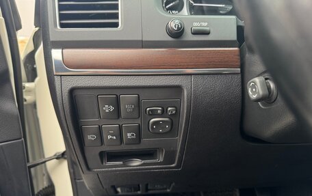 Toyota Land Cruiser 200, 2016 год, 5 350 000 рублей, 17 фотография