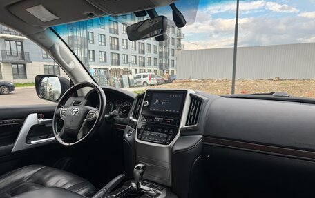 Toyota Land Cruiser 200, 2016 год, 5 350 000 рублей, 22 фотография