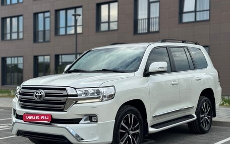 Toyota Land Cruiser 200, 2016 год, 5 350 000 рублей, 3 фотография