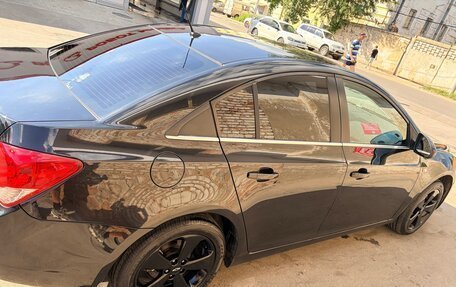 Chevrolet Cruze II, 2010 год, 840 000 рублей, 4 фотография