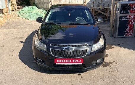 Chevrolet Cruze II, 2010 год, 840 000 рублей, 7 фотография