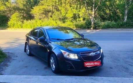 Chevrolet Cruze II, 2014 год, 750 000 рублей, 2 фотография