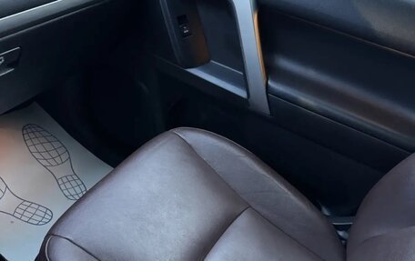 Toyota Land Cruiser Prado 150 рестайлинг 2, 2016 год, 5 350 000 рублей, 7 фотография
