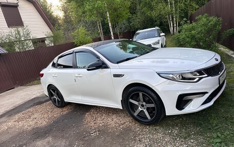 KIA Optima IV, 2018 год, 1 250 000 рублей, 2 фотография