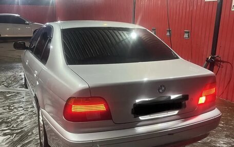 BMW 5 серия, 2000 год, 800 000 рублей, 3 фотография