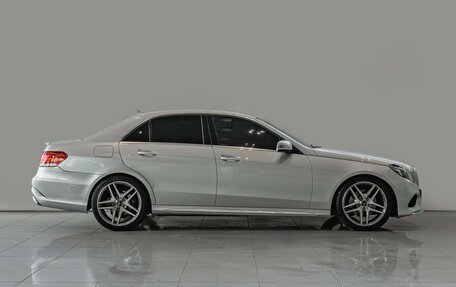 Mercedes-Benz E-Класс, 2014 год, 2 390 000 рублей, 5 фотография
