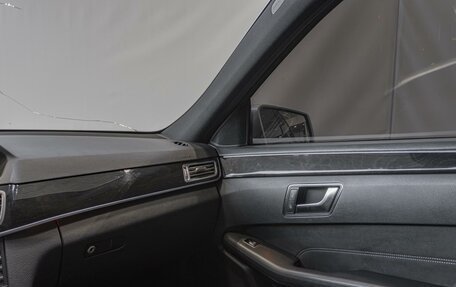 Mercedes-Benz E-Класс, 2014 год, 2 390 000 рублей, 25 фотография