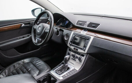 Volkswagen Passat B7, 2013 год, 1 067 700 рублей, 11 фотография