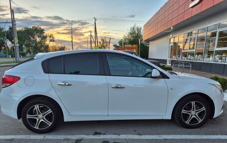 Chevrolet Cruze II, 2012 год, 650 000 рублей, 3 фотография