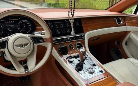 Bentley Continental GT III, 2018 год, 17 900 000 рублей, 12 фотография