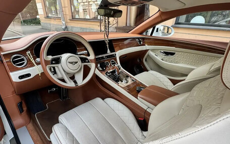 Bentley Continental GT III, 2018 год, 17 900 000 рублей, 15 фотография