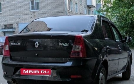 Renault Logan I, 2010 год, 300 000 рублей, 4 фотография