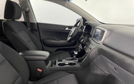 KIA Sportage IV рестайлинг, 2021 год, 2 620 000 рублей, 5 фотография