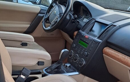 Land Rover Freelander II рестайлинг 2, 2008 год, 1 000 000 рублей, 12 фотография