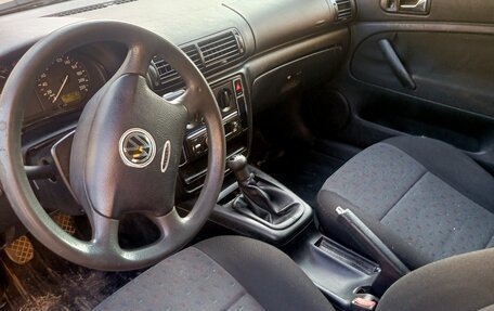 Volkswagen Passat B5+ рестайлинг, 1997 год, 290 000 рублей, 6 фотография