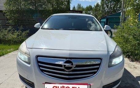 Opel Insignia II рестайлинг, 2011 год, 850 000 рублей, 2 фотография