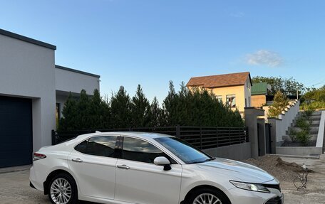 Toyota Camry, 2020 год, 2 650 000 рублей, 5 фотография