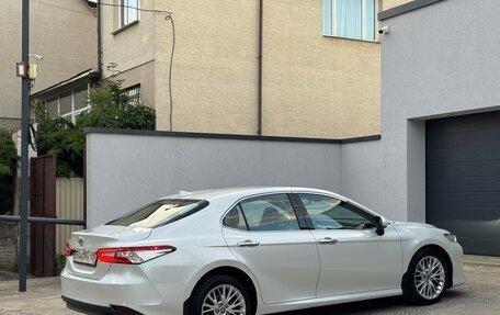 Toyota Camry, 2020 год, 2 650 000 рублей, 14 фотография