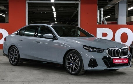BMW 5 серия, 2024 год, 7 600 000 рублей, 4 фотография