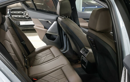 BMW 5 серия, 2024 год, 7 600 000 рублей, 13 фотография