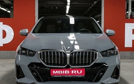BMW 5 серия, 2024 год, 7 600 000 рублей, 3 фотография
