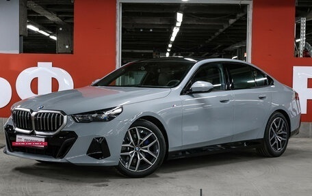 BMW 5 серия, 2024 год, 7 600 000 рублей, 2 фотография