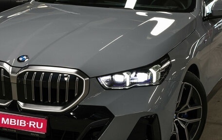 BMW 5 серия, 2024 год, 7 600 000 рублей, 30 фотография