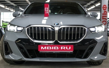 BMW 5 серия, 2024 год, 7 600 000 рублей, 29 фотография