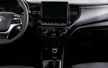Hyundai Solaris II рестайлинг, 2021 год, 1 549 000 рублей, 14 фотография