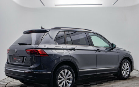 Volkswagen Tiguan II, 2021 год, 2 760 000 рублей, 5 фотография
