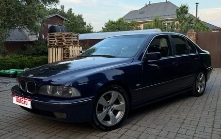 BMW 5 серия, 1996 год, 720 000 рублей, 1 фотография