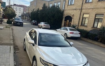 Toyota Camry, 2020 год, 2 400 000 рублей, 1 фотография