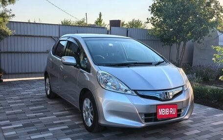 Honda Fit III, 2012 год, 970 000 рублей, 1 фотография