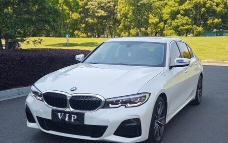 BMW 3 серия, 2021 год, 2 700 000 рублей, 1 фотография