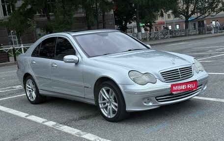 Mercedes-Benz C-Класс, 2000 год, 630 000 рублей, 1 фотография