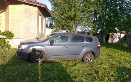 Chevrolet Orlando I, 2014 год, 1 300 000 рублей, 2 фотография