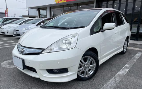 Honda Fit Shuttle I рестайлинг, 2012 год, 562 000 рублей, 1 фотография