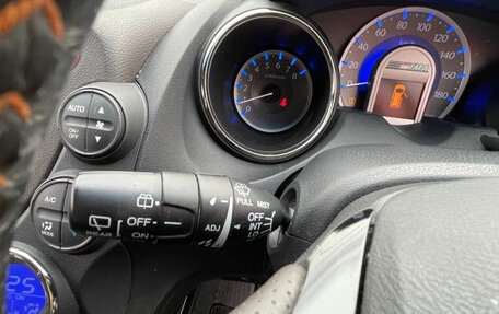 Honda Fit Shuttle I рестайлинг, 2012 год, 562 000 рублей, 15 фотография