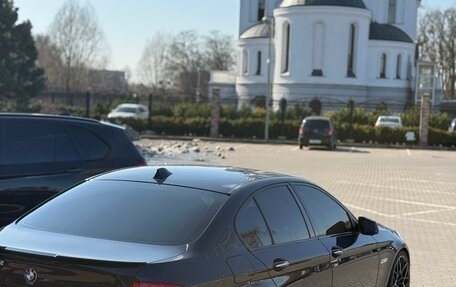 BMW 5 серия, 2010 год, 1 700 000 рублей, 4 фотография