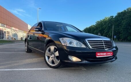 Mercedes-Benz S-Класс, 2008 год, 1 100 000 рублей, 1 фотография