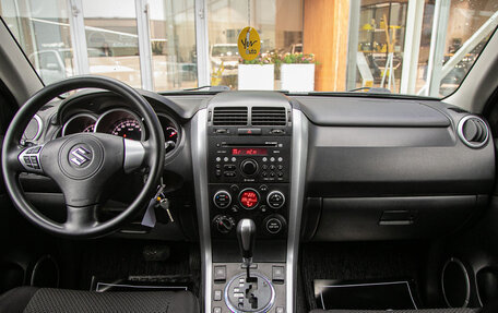 Suzuki Grand Vitara, 2010 год, 1 249 000 рублей, 16 фотография