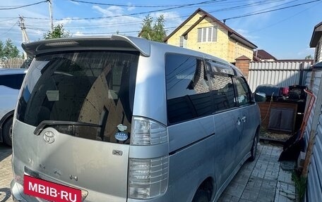 Toyota Noah III, 2007 год, 890 000 рублей, 6 фотография