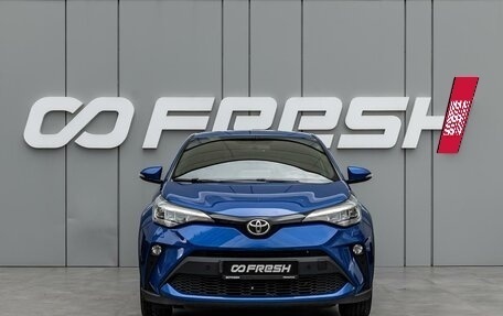 Toyota C-HR I рестайлинг, 2020 год, 2 590 000 рублей, 3 фотография